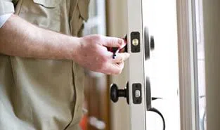 City Locksmith Store Ridgefield, NJ 201-762-6445 - 9-Locks-Change